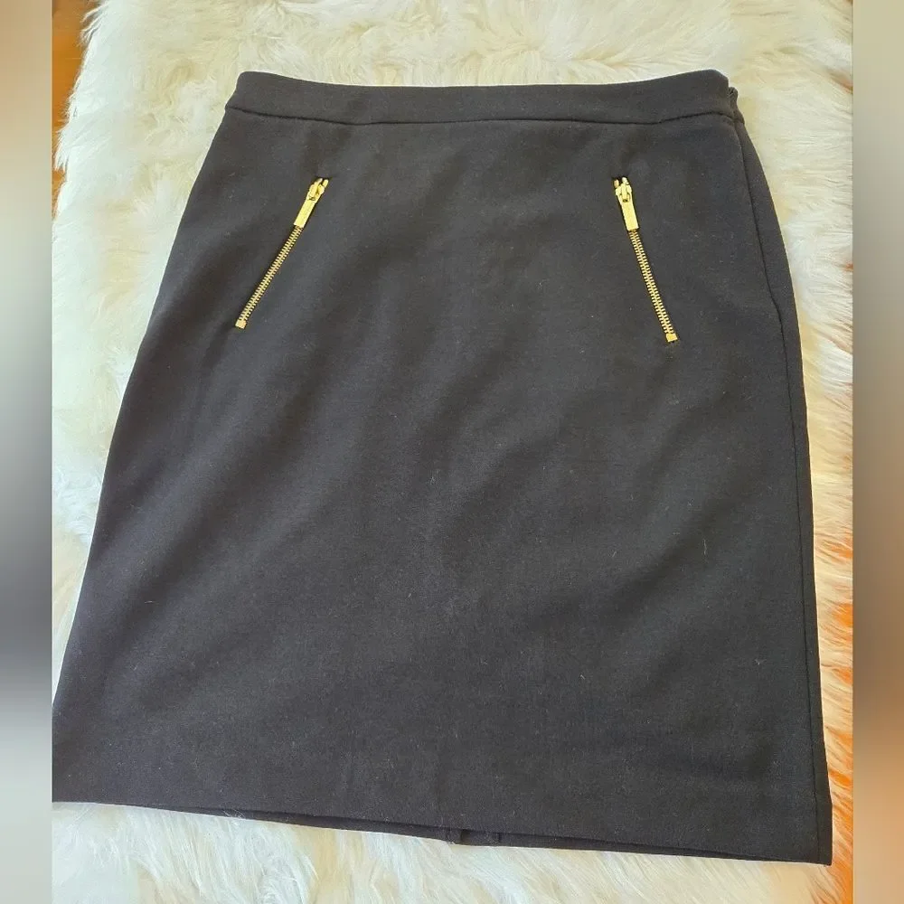 MICHAEL Michael Kors Black Pencil Skirt with Zip Accent Size 6